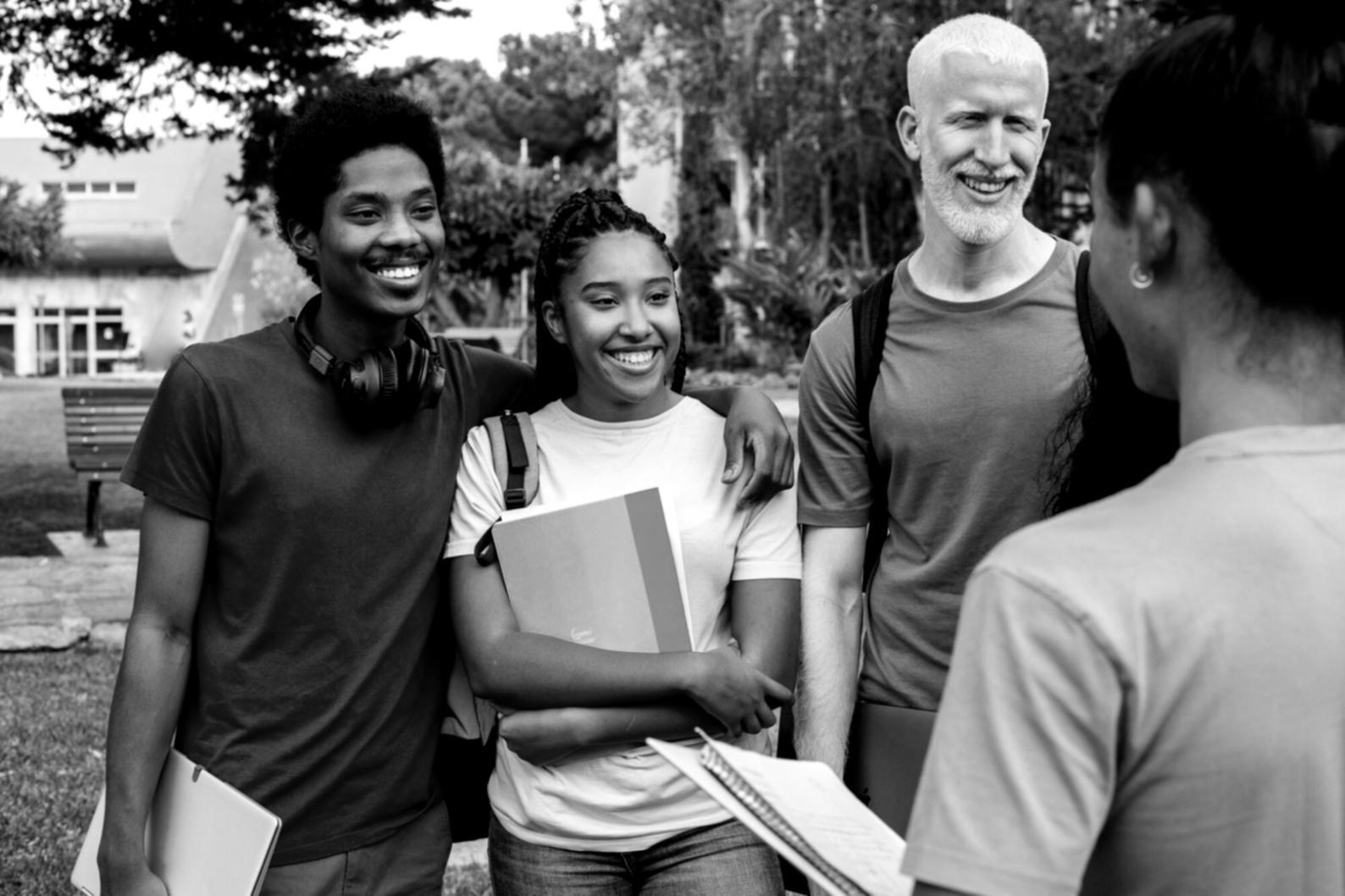 Moderne Finanzplanung mit digitalen Tools und traditionellen Methoden